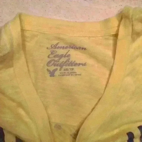 American Eagle T shirt - Picture 4 of 5